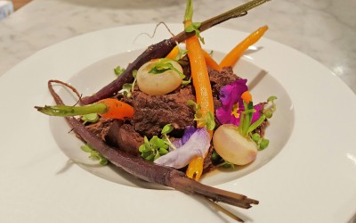 Taureau façon daube et petits légumes